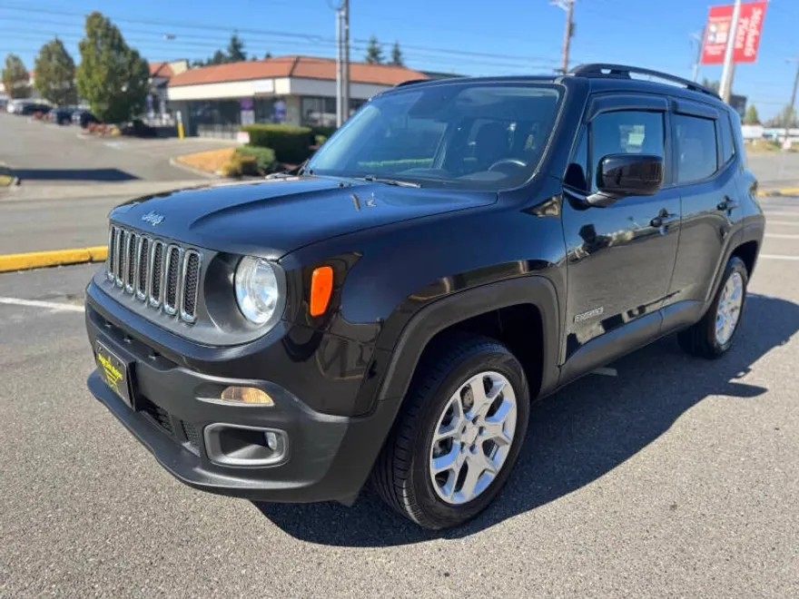 2015 Jeep Renegade Latitude North Edition photo 1