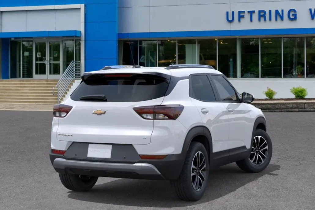 2026 Chevrolet Trailblazer LT photo 1