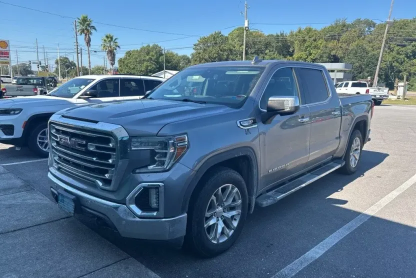 2019 Gmc Sierra 1500 SLT photo 1