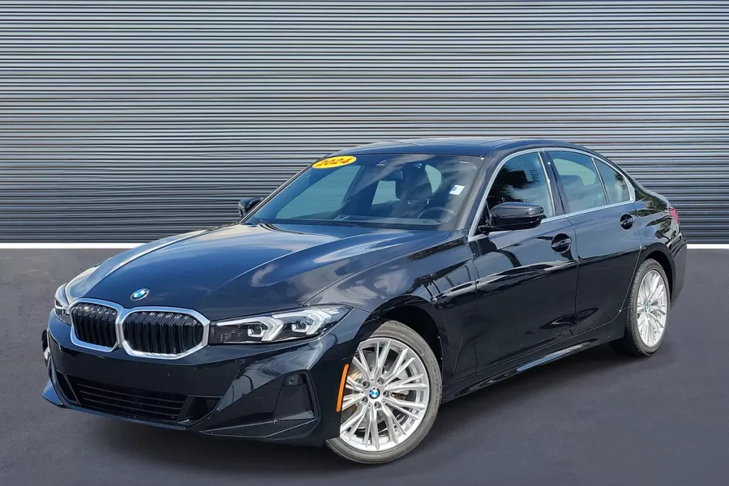 2024 Bmw 330i photo 1