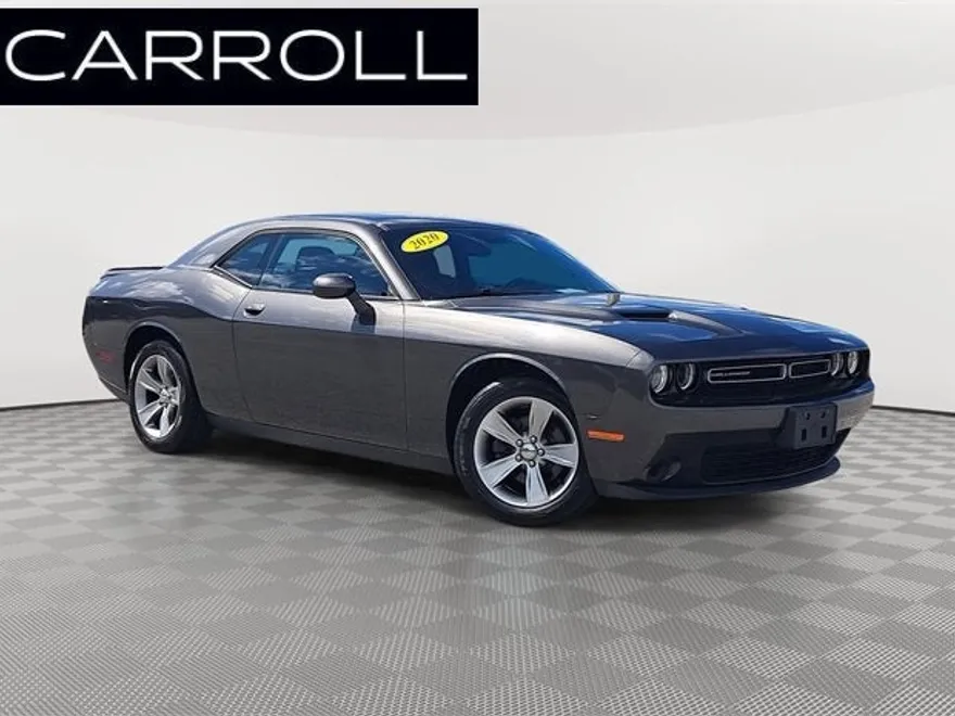 2020 Dodge Challenger SXT photo 1