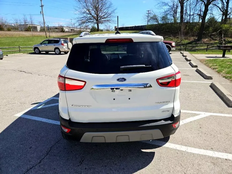 2020 Ford EcoSport Titanium photo 6