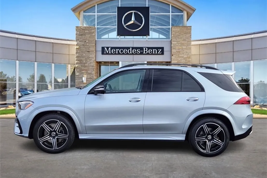 2025 Mercedes Benz GLE 350 4MATIC photo 1