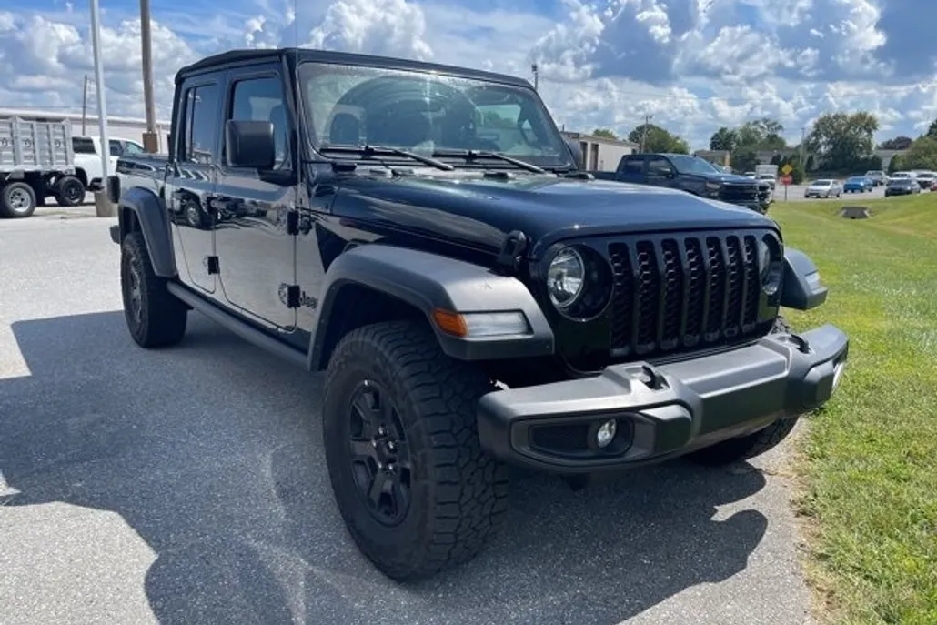 2023 Jeep Gladiator Sport S photo 1