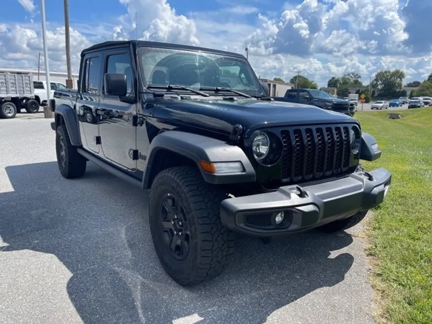 2023 Jeep Gladiator Sport S photo 1