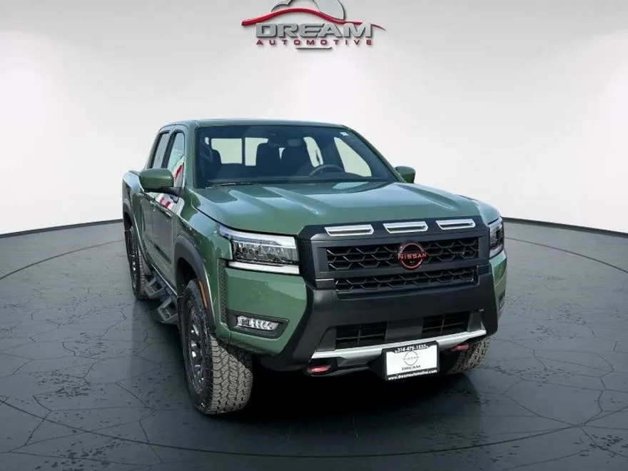 2025 Nissan Frontier PRO-4X photo 1