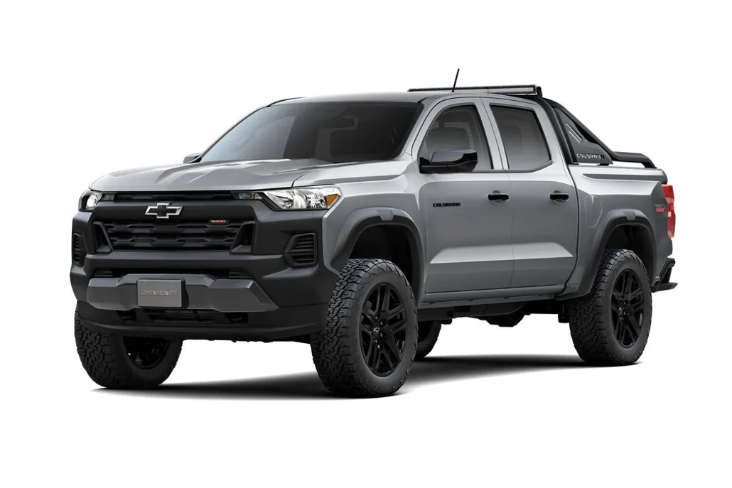 2025 Chevrolet Colorado Trail Boss photo 1