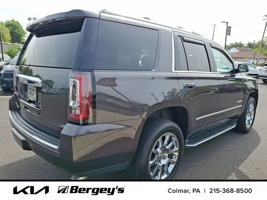 2016 Gmc Yukon Denali photo 1