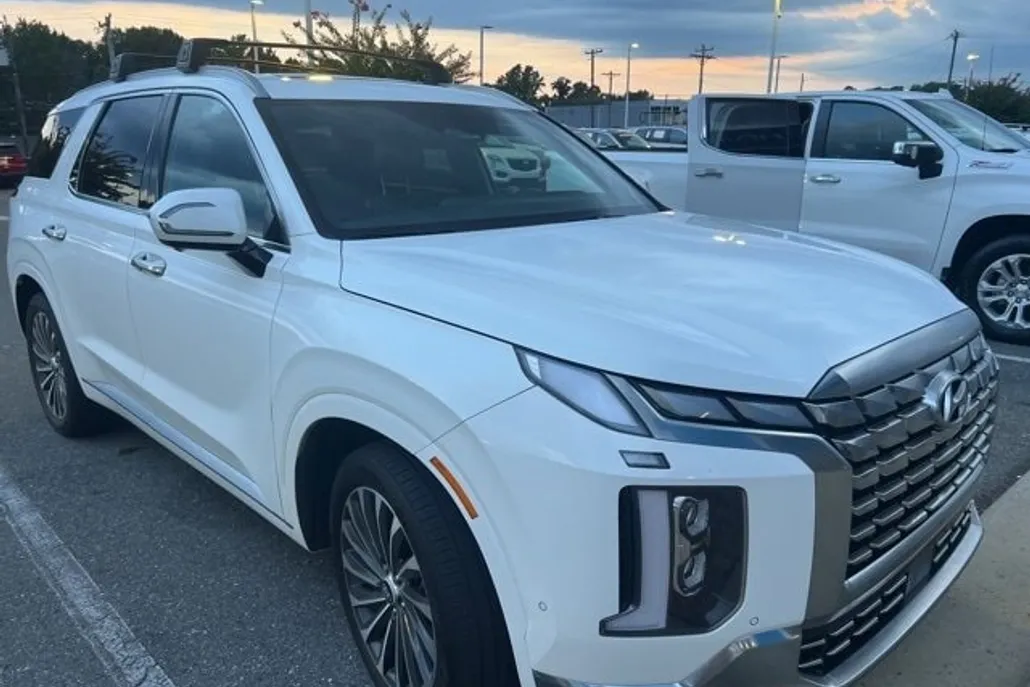 2024 Hyundai Palisade Calligraphy photo 1