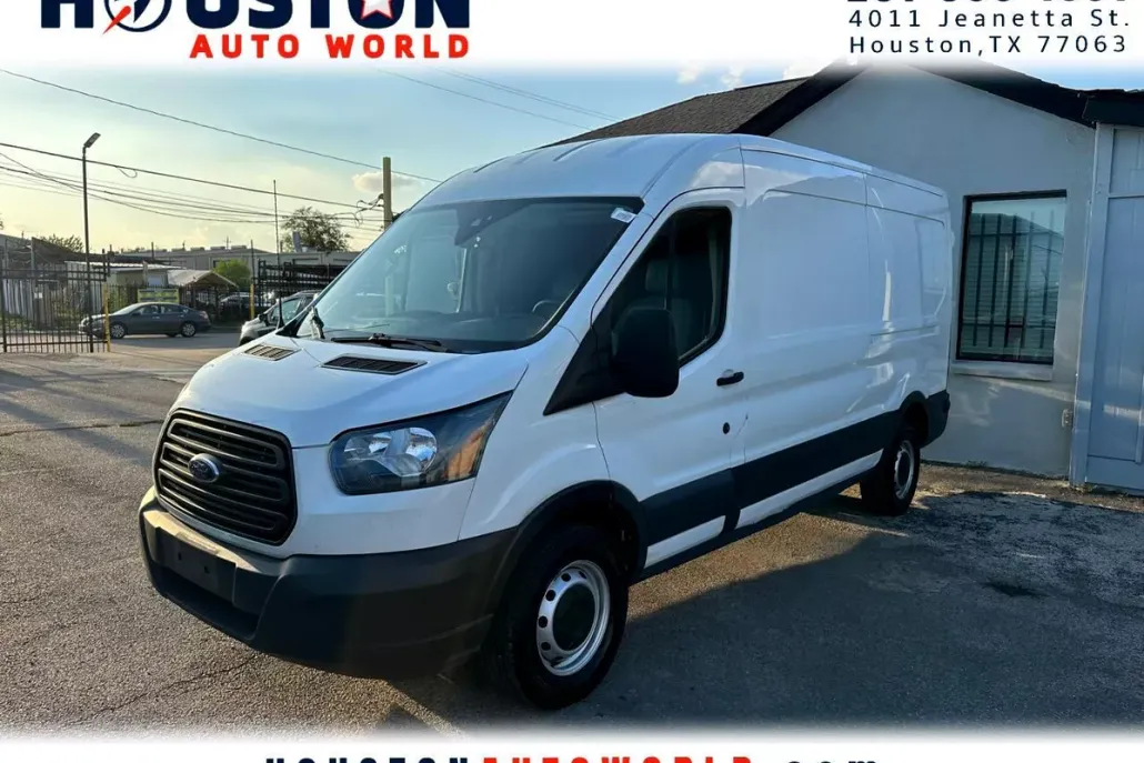 2019 Ford Transit Van photo 1