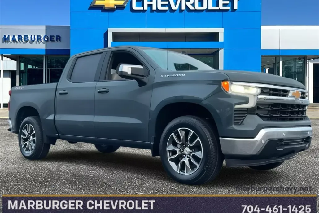 2025 Chevrolet Silverado 1500 LT photo 1