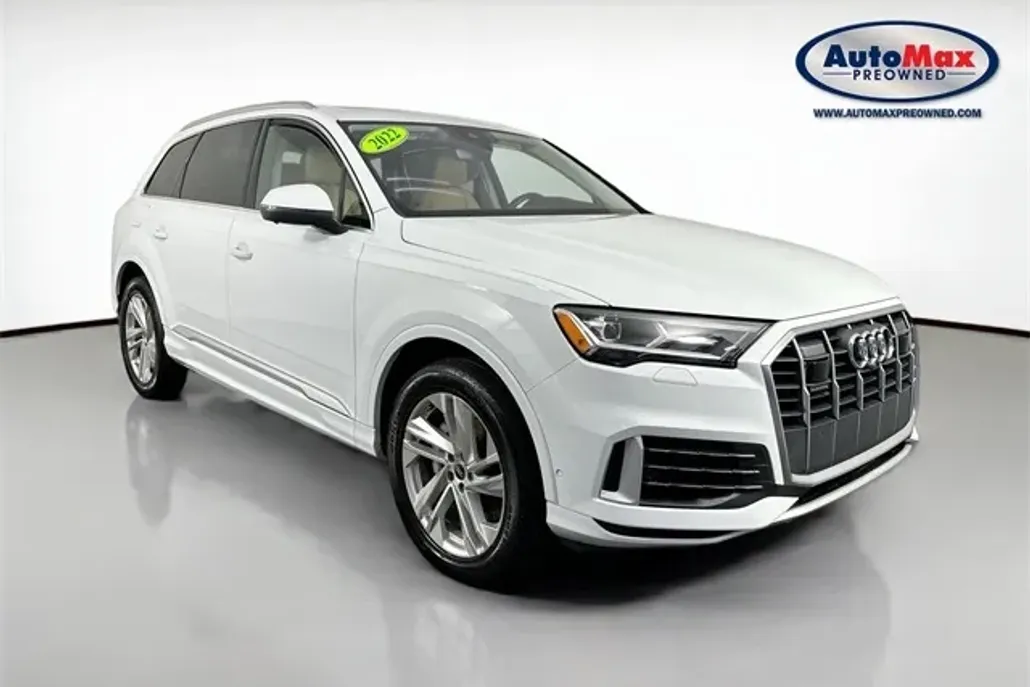 2022 Audi Q7 55 Premium Plus photo 1