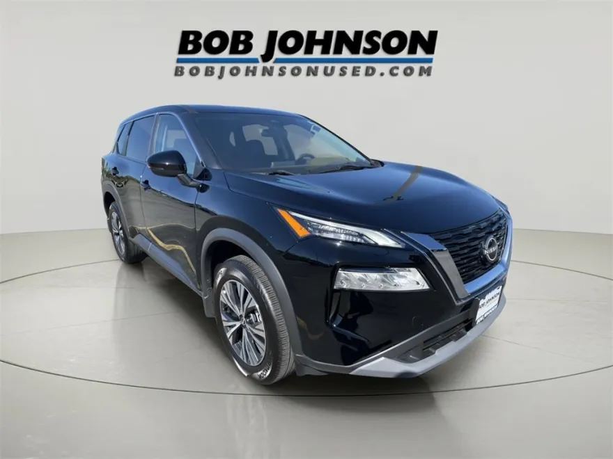 2022 Nissan Rogue SV photo 1