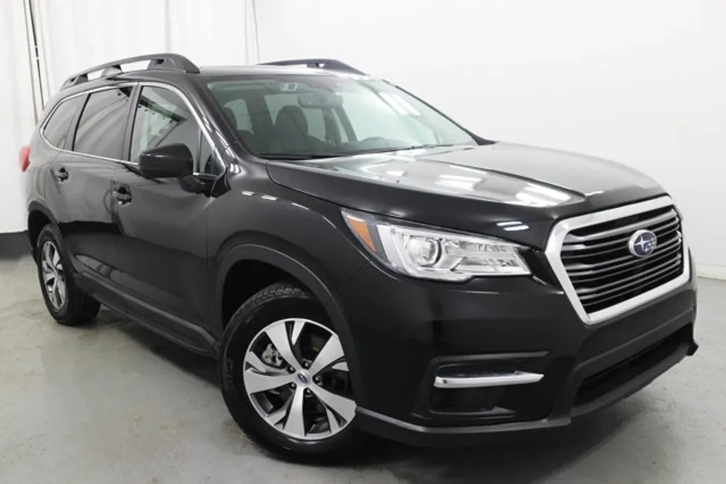 2021 Subaru Ascent Premium photo 1