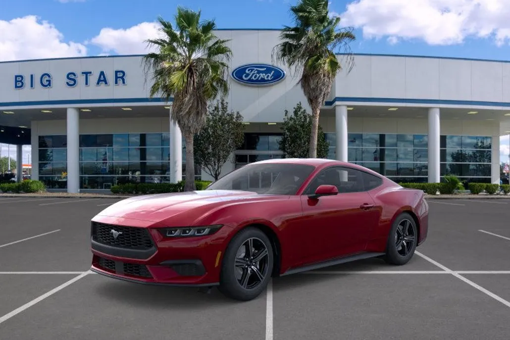 2025 Ford Mustang EcoBoost photo 1