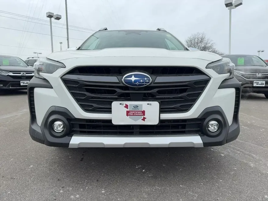 2024 Subaru Outback Touring XT photo 2