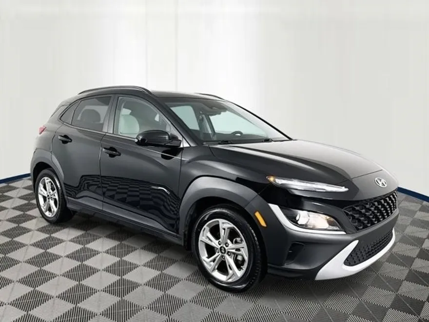 2023 Hyundai Kona SEL photo 1