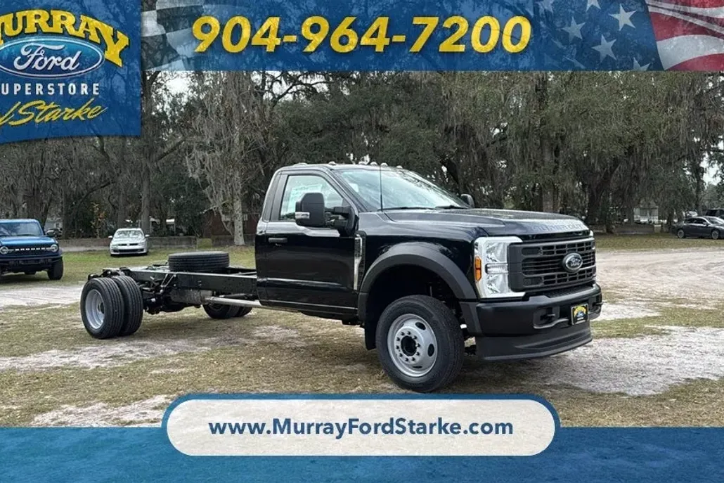 2024 Ford F-550 photo 1