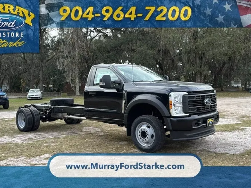 2024 Ford F-550 photo 1