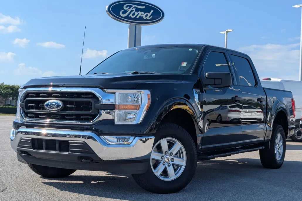 2022 Ford F-150 XLT photo 1