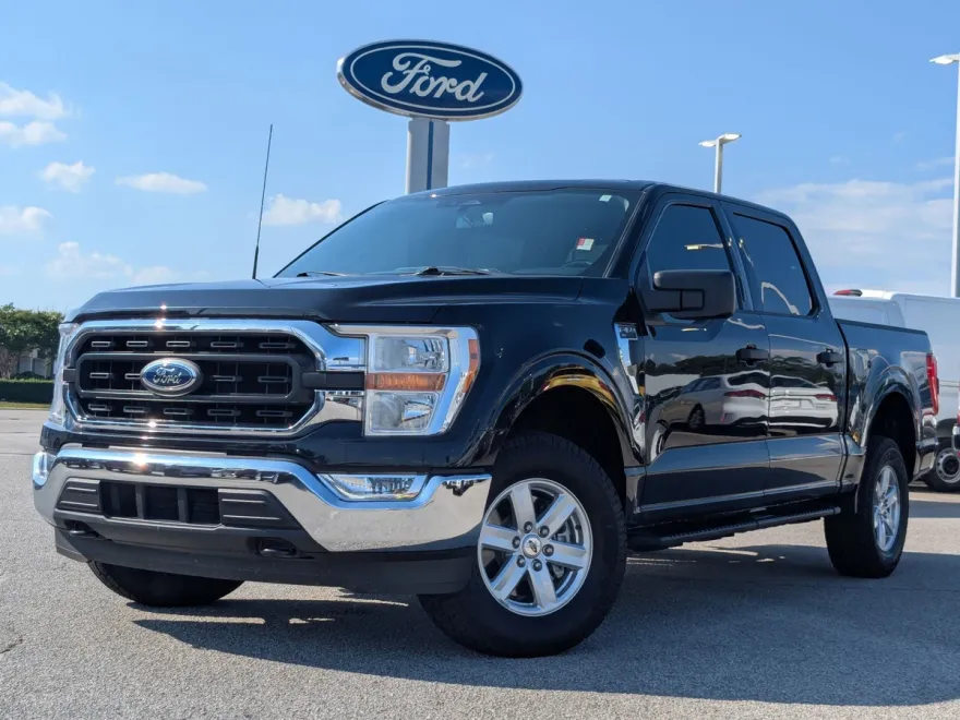 2022 Ford F-150 XLT photo 1