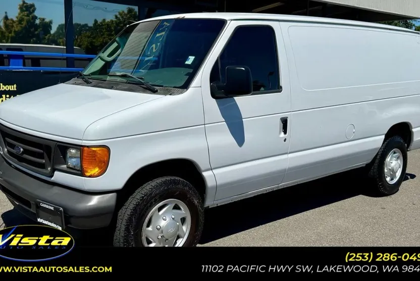 2007 Ford E-250 photo 1