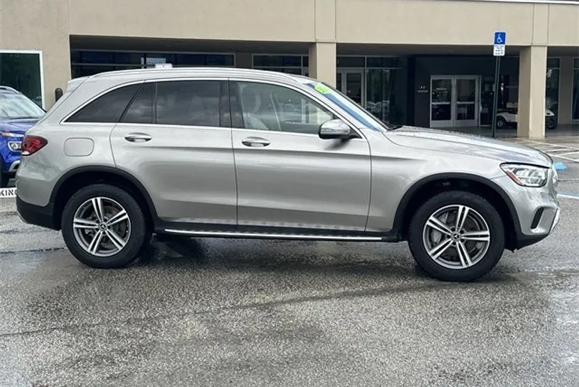 2020 Mercedes Benz GLC 300 photo 1