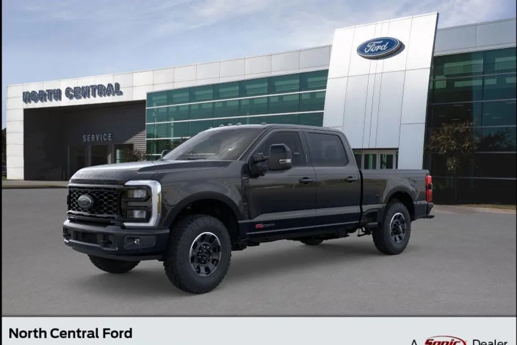 2026 Ford F-250 Lariat photo 1
