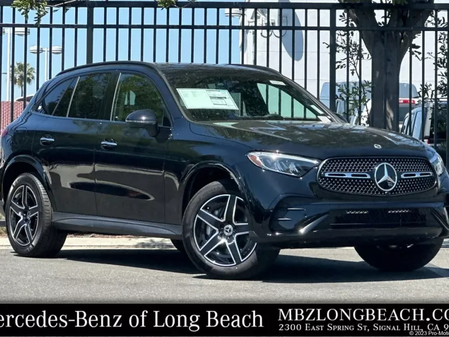 2025 Mercedes Benz GLC 300 photo 1
