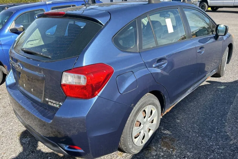 2012 Subaru Impreza 2.0i photo 1