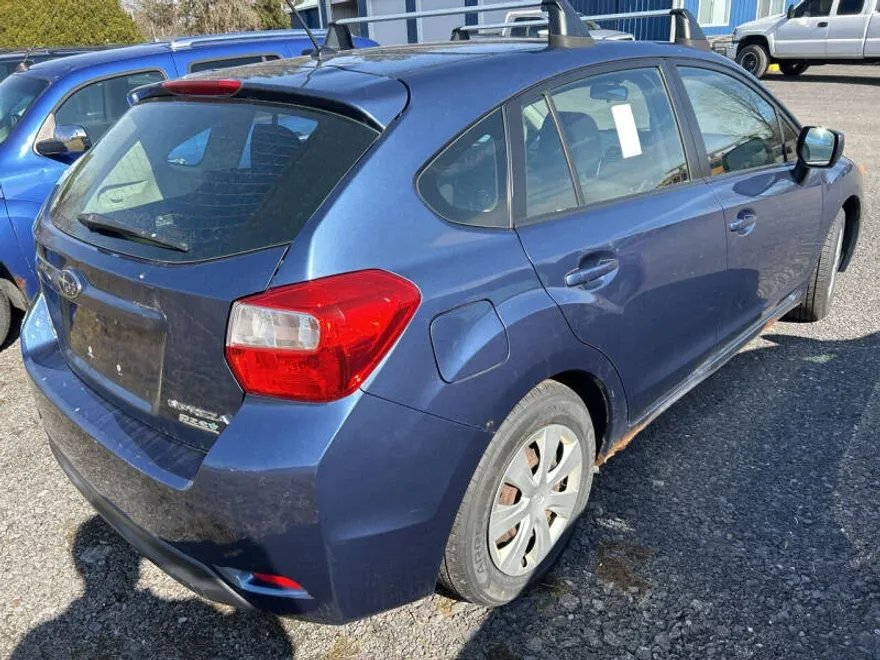 2012 Subaru Impreza 2.0i photo 1
