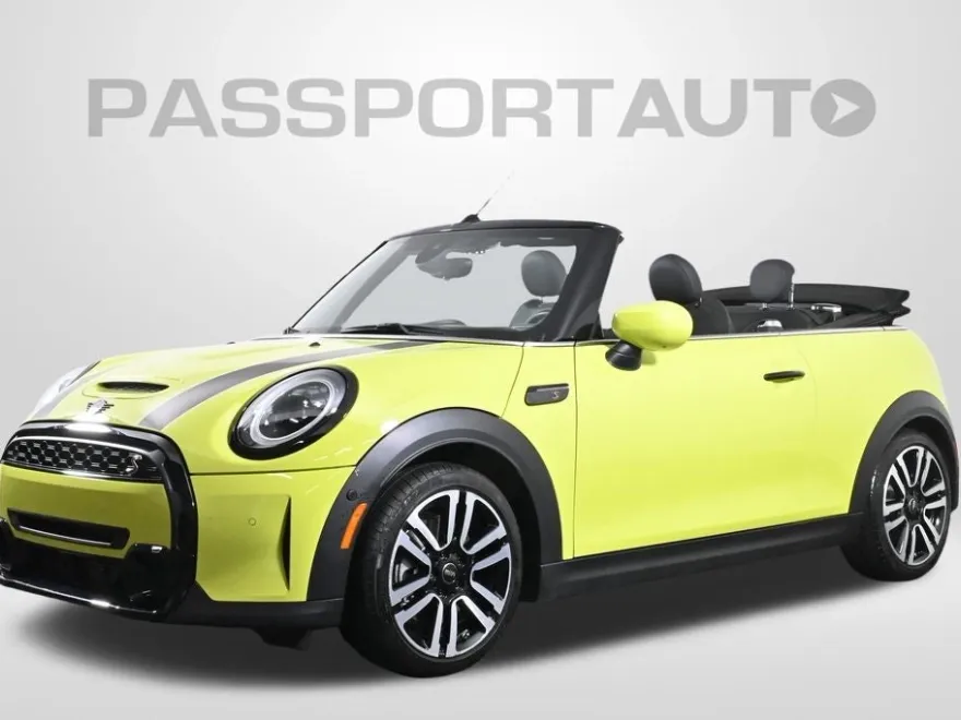 2024 Mini Cooper S Convertible Iconic photo 1