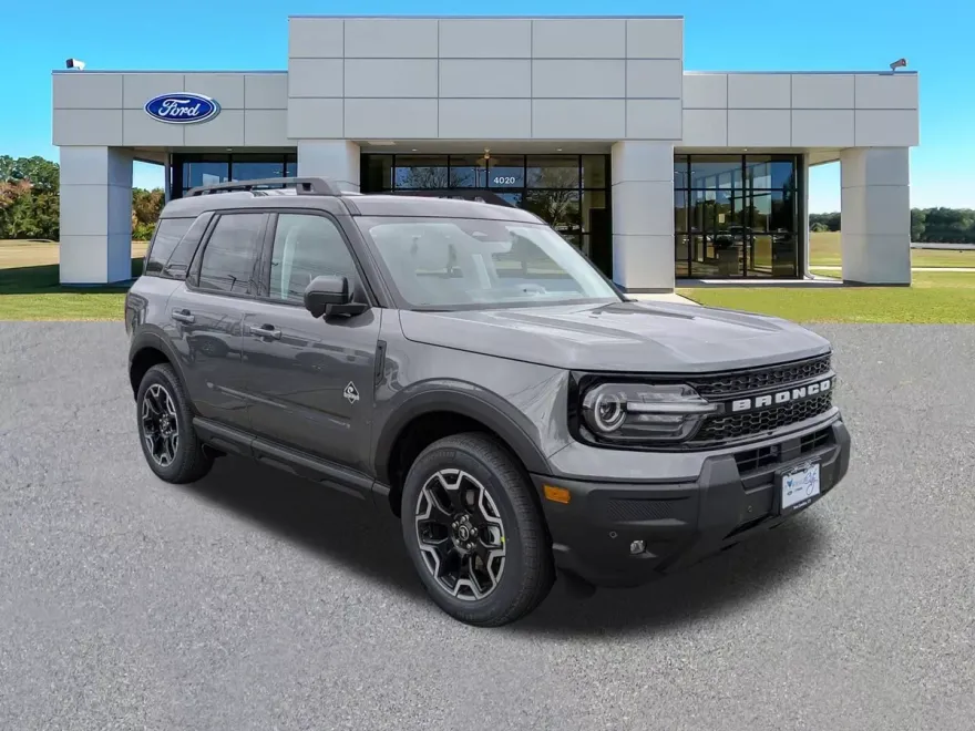 2025 Ford Bronco Sport Outer Banks photo 1