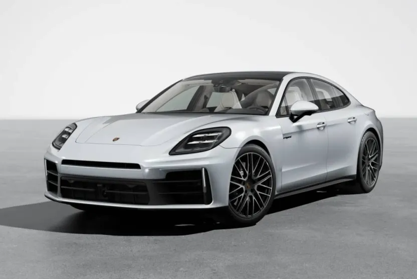 2026 Porsche Panamera E-Hybrid 4 photo 1