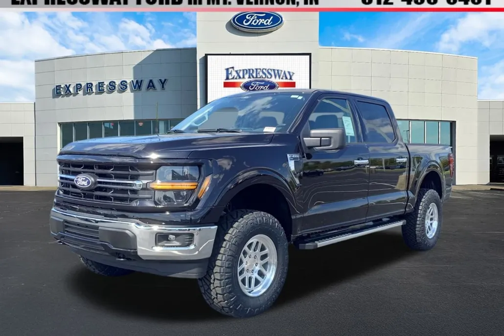 2025 Ford F-150 XLT photo 1