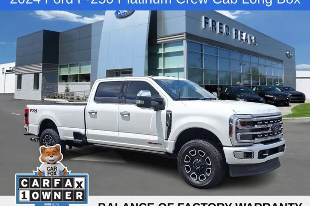 2024 Ford F-250 Platinum photo 1