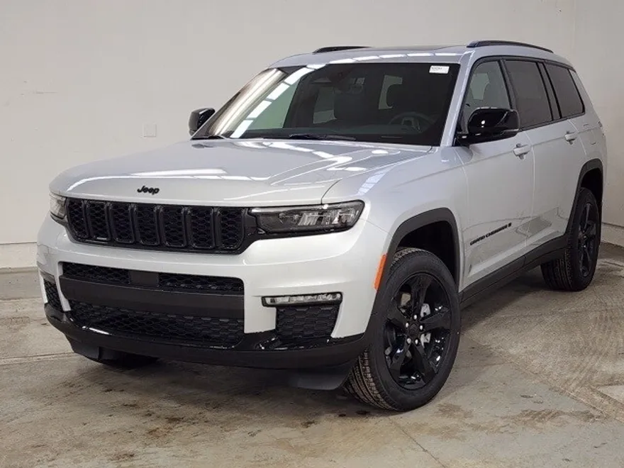 2025 Jeep Grand Cherokee L photo 1