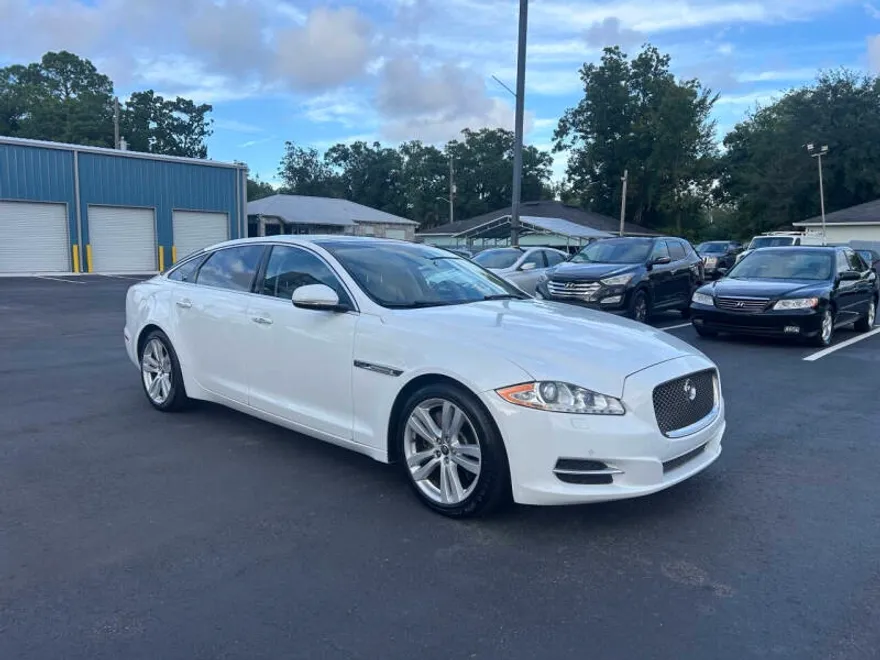 2013 Jaguar XJ XJL Portfolio photo 1