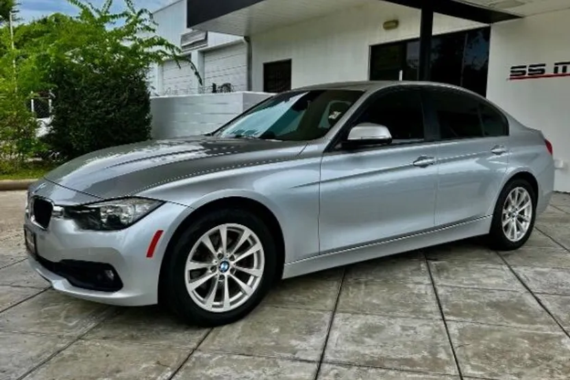 2017 Bmw 320i SA photo 1