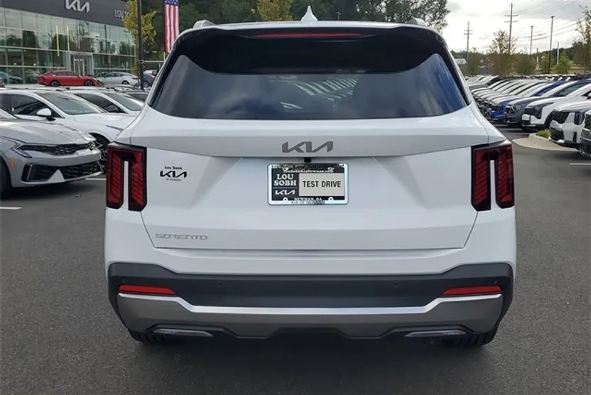 2026 Kia Sorento EX photo 1