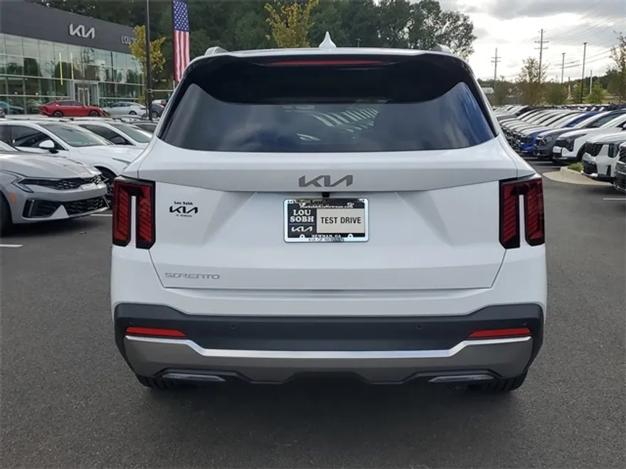 2026 Kia Sorento EX photo 1