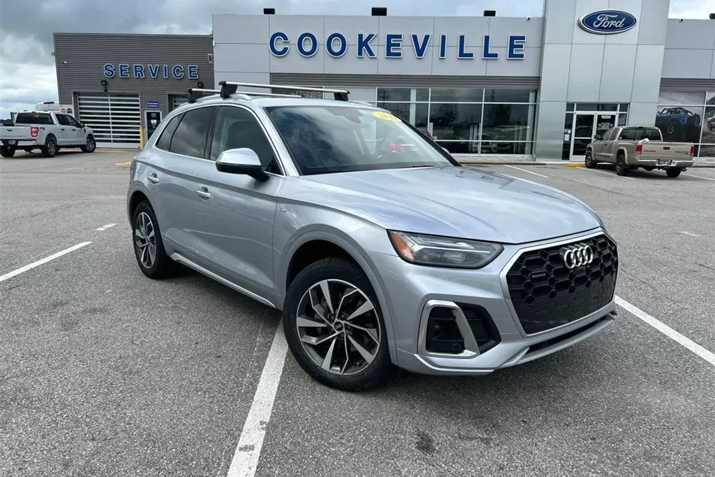 2023 Audi Q5 45 S line Premium photo 1