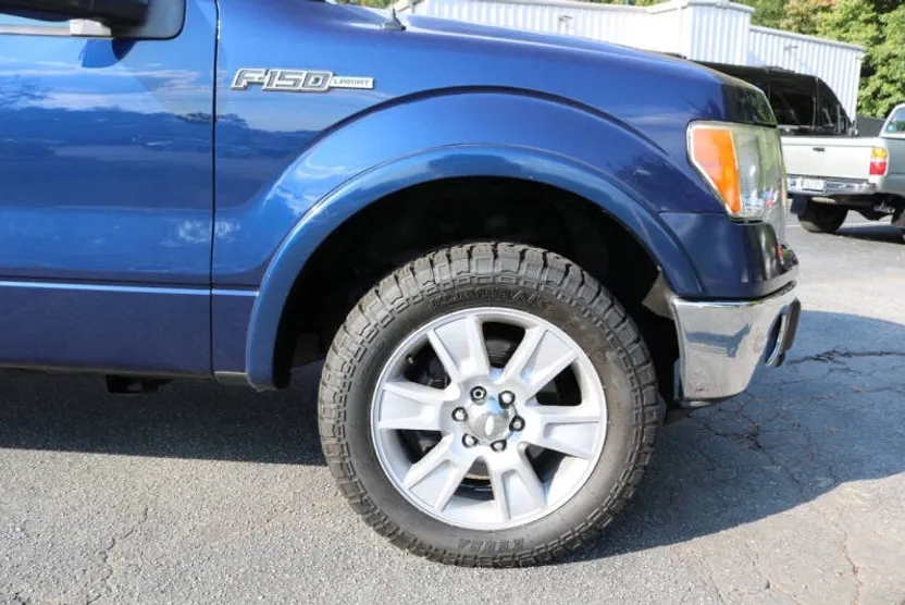 2010 Ford F-150 Lariat photo 1