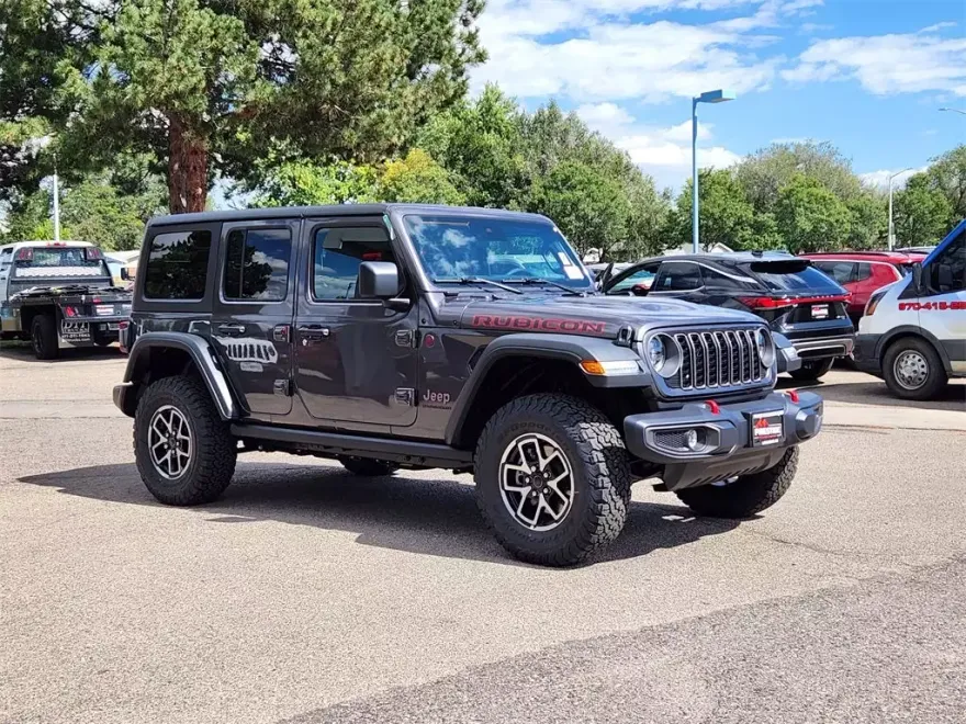 2025 Jeep Wrangler Rubicon photo 1