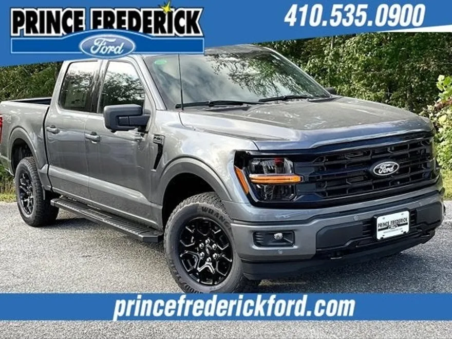 2025 Ford F-150 XLT photo 1