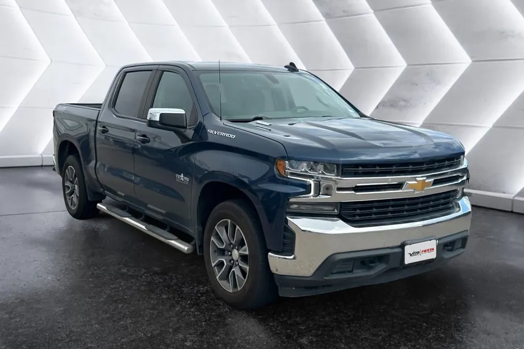 2021 Chevrolet Silverado 1500 LT Texas Edition photo 1