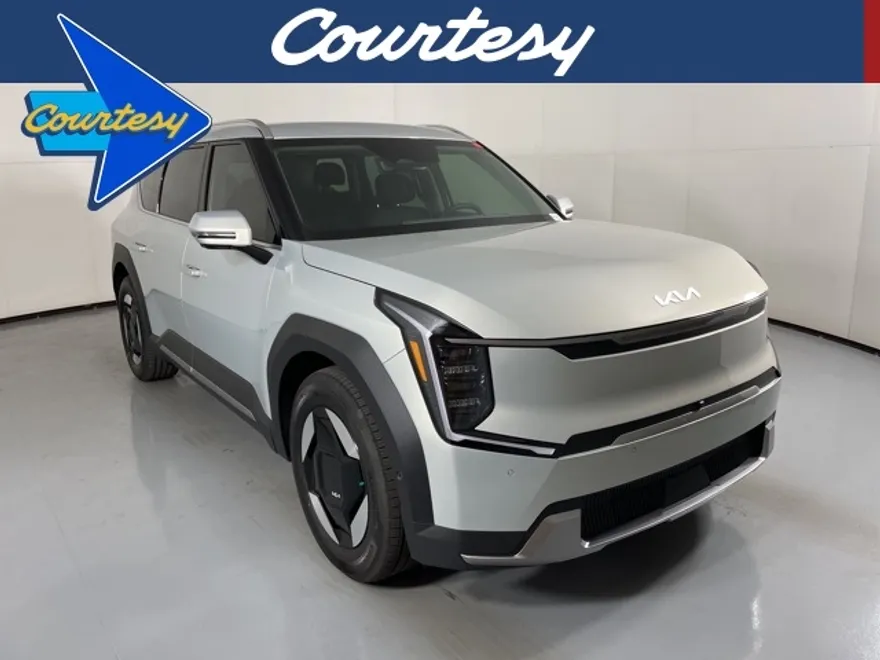 2026 Kia EV9 Wind photo 1