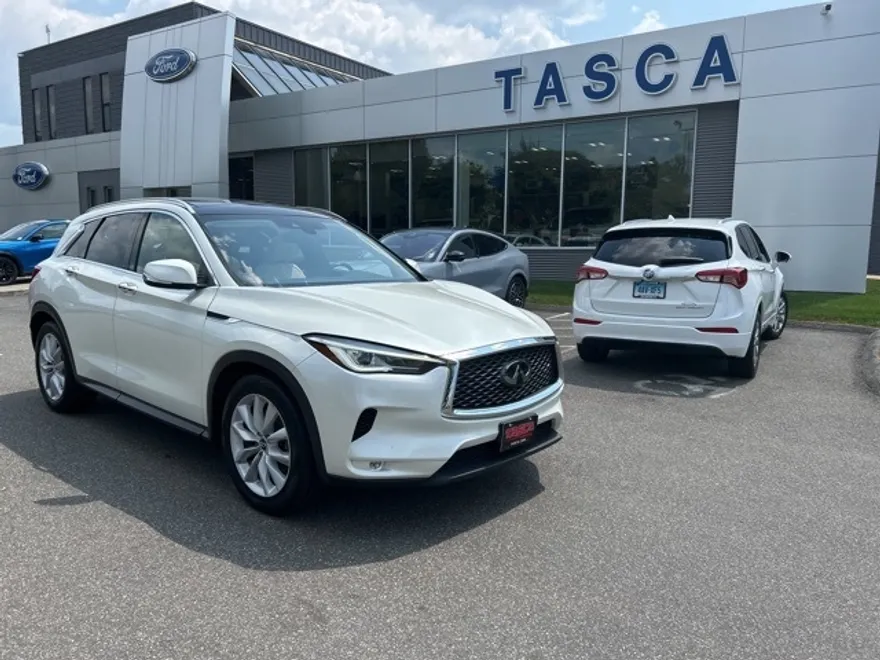 2019 Infiniti QX50 Luxe photo 1