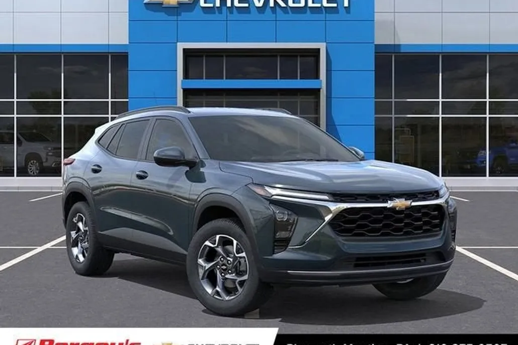 2026 Chevrolet Trax LT photo 1