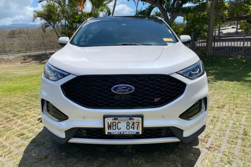 2019 Ford Edge ST photo 1